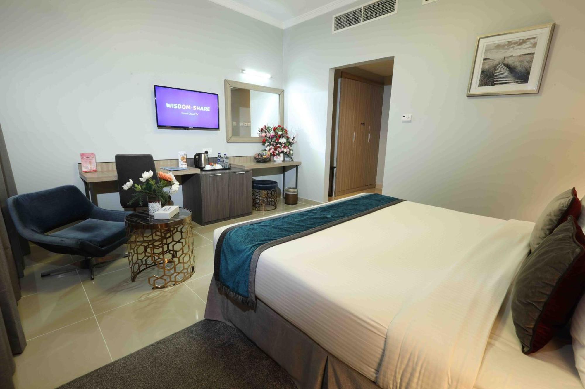 Fortis Hotel Fujairah Exteriör bild