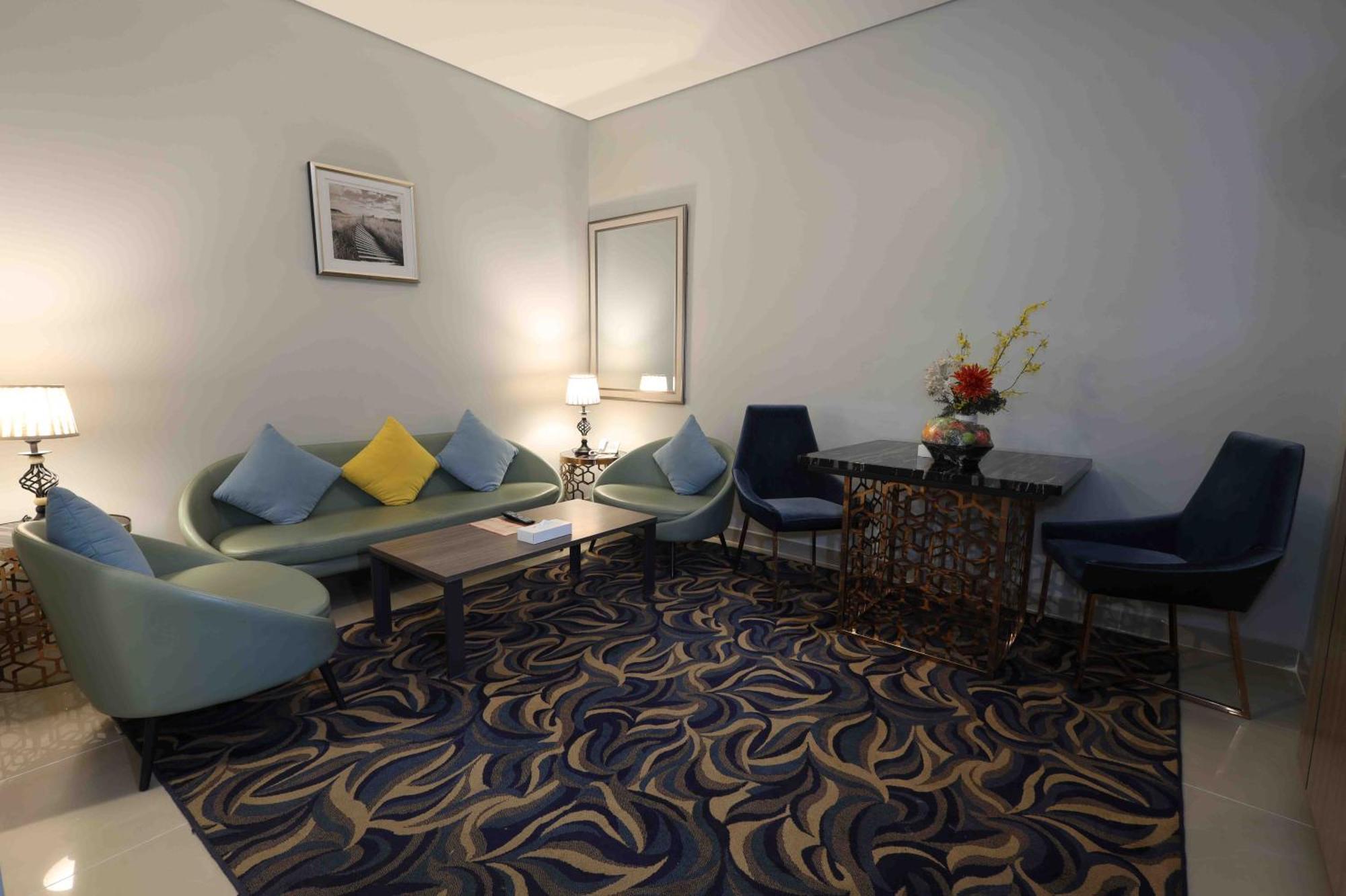 Fortis Hotel Fujairah Exteriör bild